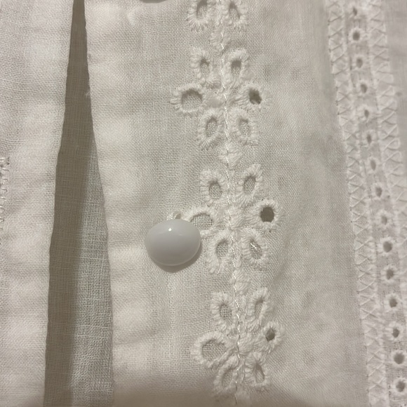 Embroidered Blouse - Picture 4 of 6